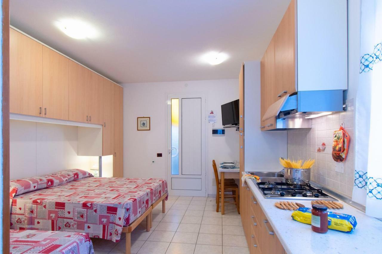 Villa Sofia Rosolina Mare Eksteriør billede